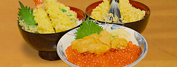 大えび天丼 1260円　うに・いくら丼 2625円　天丼 1050円